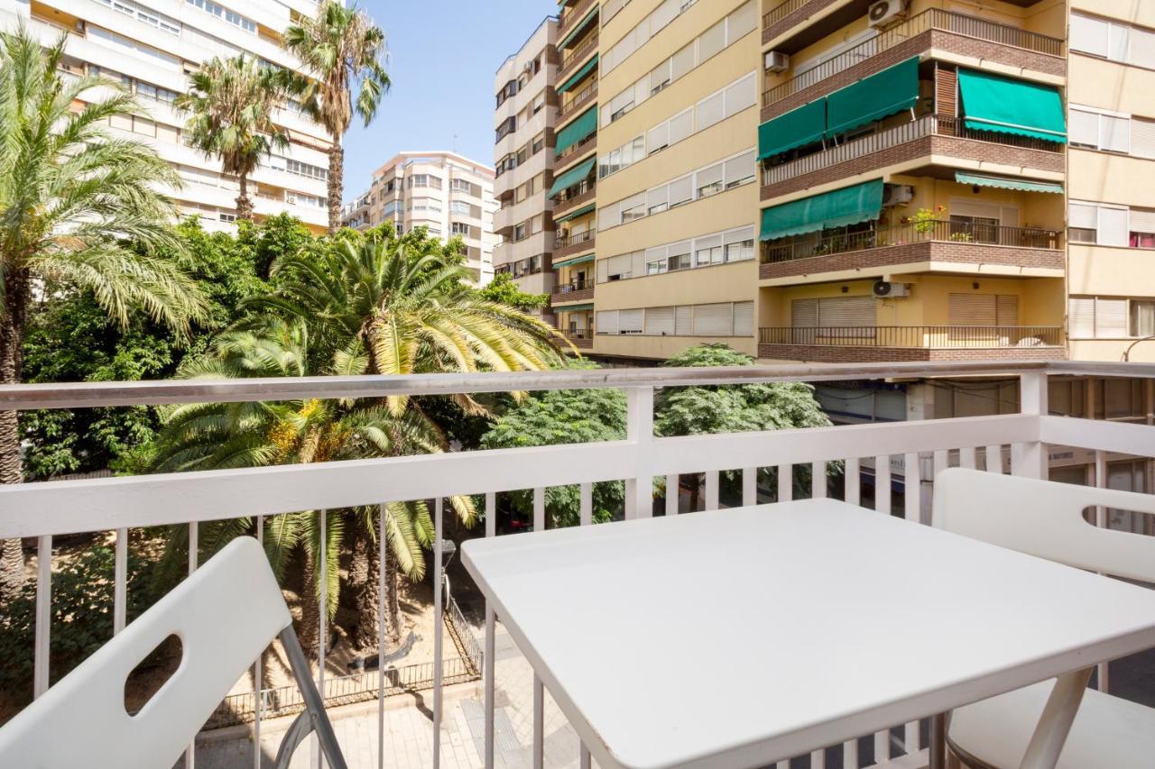 Mercado Central By United Renters Alicante Exterior photo